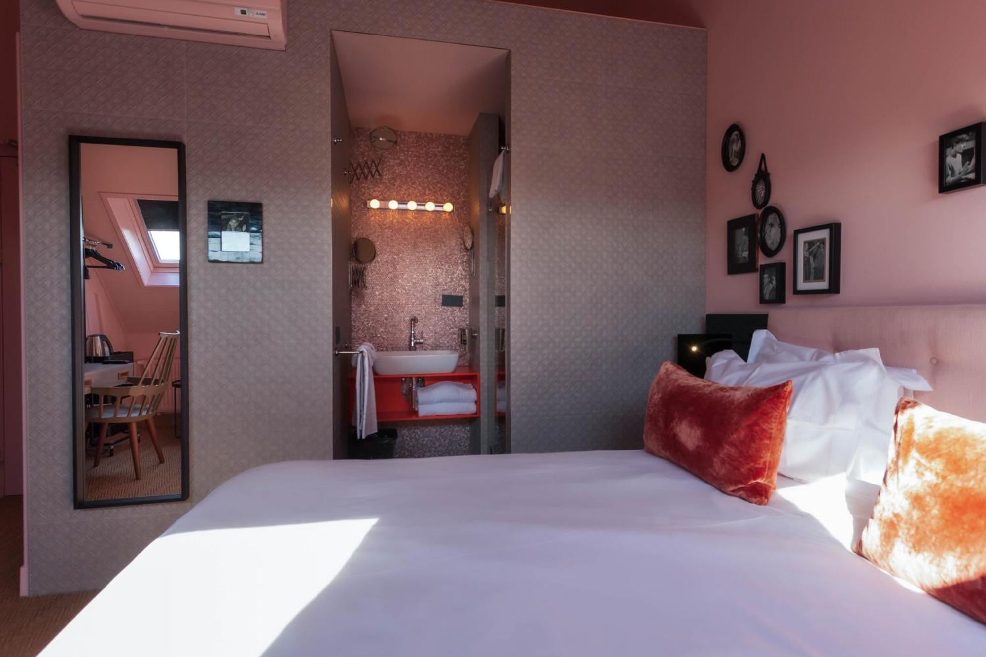 Boutiquehotel Staats Haarlem Quarto foto